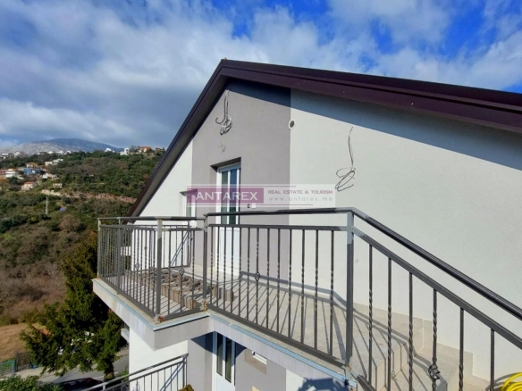 Trosoban stan 73 m² – Herceg Novi — fotografija 10