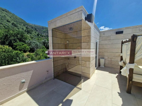 Dvosoban stan 55 m² – Tivat — fotografija 11