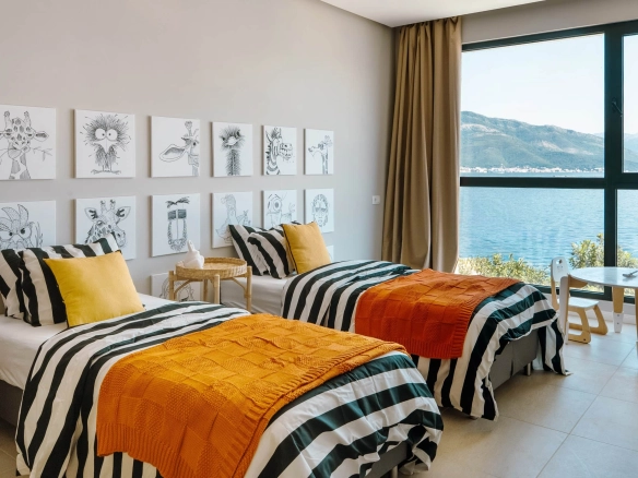 Kuća 200 m² – Krašići, Tivat — fotografija 2