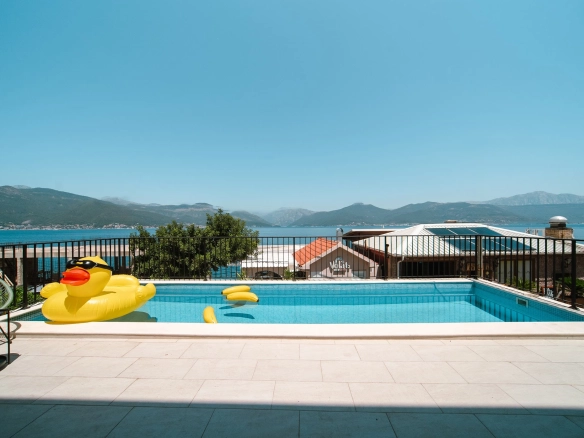 Kuća 200 m² – Krašići, Tivat — fotografija 18