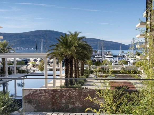 Jednosoban stan 83 m² – Tivat — fotografija 2