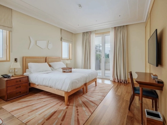 Trosoban stan 193 m² – Tivat — fotografija 11