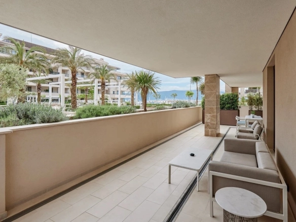 Trosoban stan 193 m² – Tivat — fotografija 16