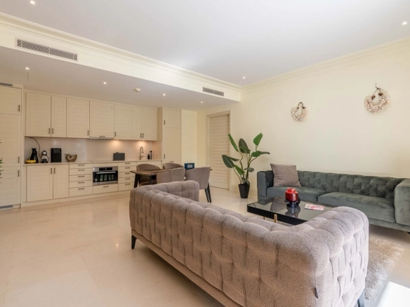 Dvosoban stan 121 m² – Tivat — fotografija 7