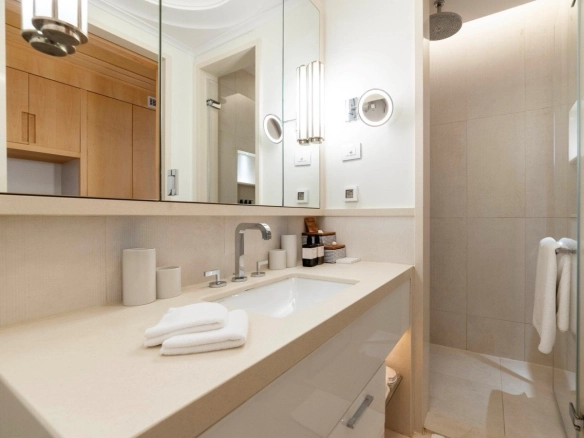 Trosoban stan 236 m² – Tivat — fotografija 10