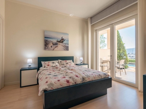 Jednosoban stan 64 m² – Tivat — fotografija 10