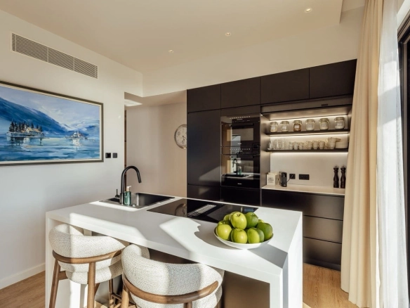 Dvosoban stan 179 m² – Tivat — fotografija 17