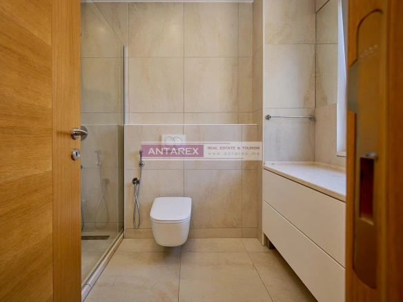 Kuća 200 m² – Krimovica, Kotor — fotografija 15