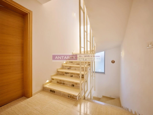 Kuća 200 m² – Krimovica, Kotor — fotografija 17