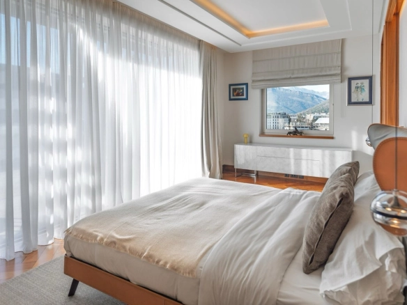 Trosoban stan 437 m² – Tivat — fotografija 13