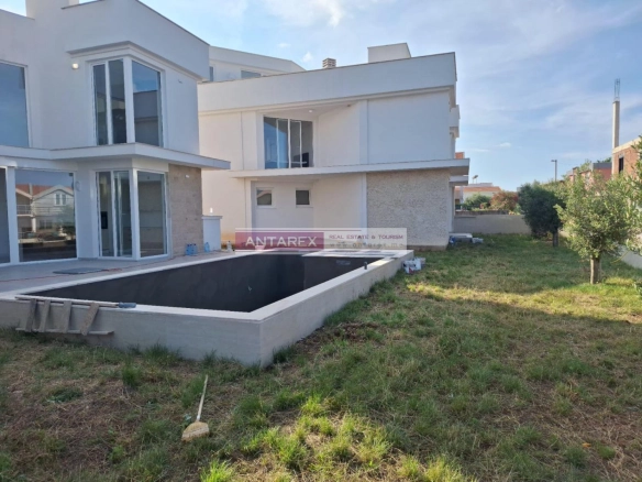 Kuća 467 m² – Krimovica, Kotor — fotografija 13