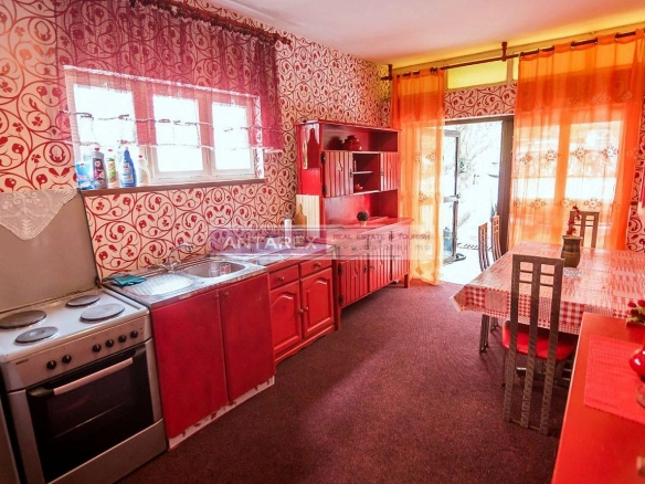 Kuća 276 m² – Tivat — fotografija 2