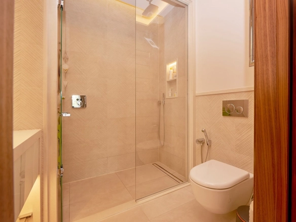 Dvosoban stan 152 m² – Tivat — fotografija 16