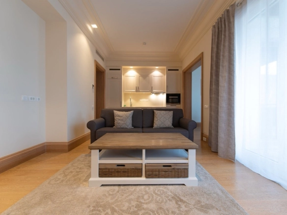Jednosoban stan 77 m² – Tivat — fotografija 4
