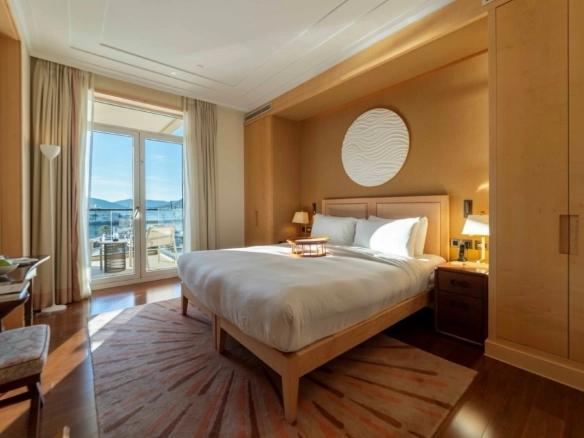 Dvosoban stan 140 m² – Tivat — fotografija 8