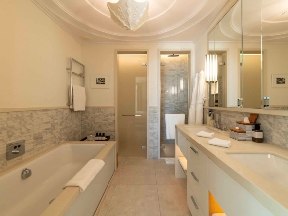 Dvosoban stan 140 m² – Tivat — fotografija 12