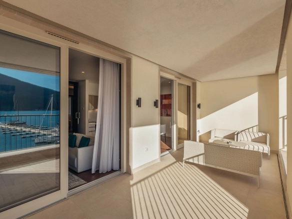 Dvosoban stan 120 m² – Kumbor, Herceg Novi — fotografija 5