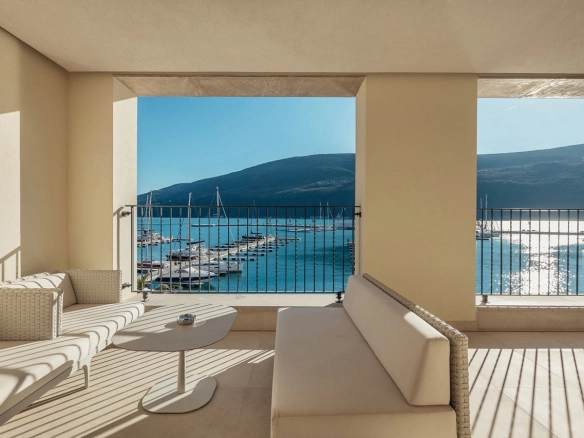 Trosoban stan 188 m² – Kumbor, Herceg Novi — fotografija 4