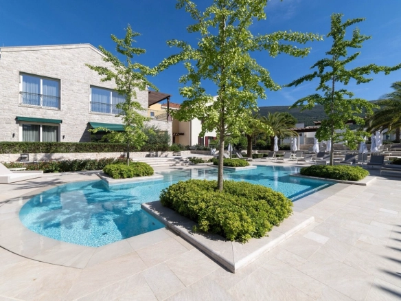 Trosoban stan 188 m² – Kumbor, Herceg Novi — fotografija 16