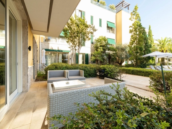Jednosoban stan 90 m² – Kumbor, Herceg Novi — fotografija 17