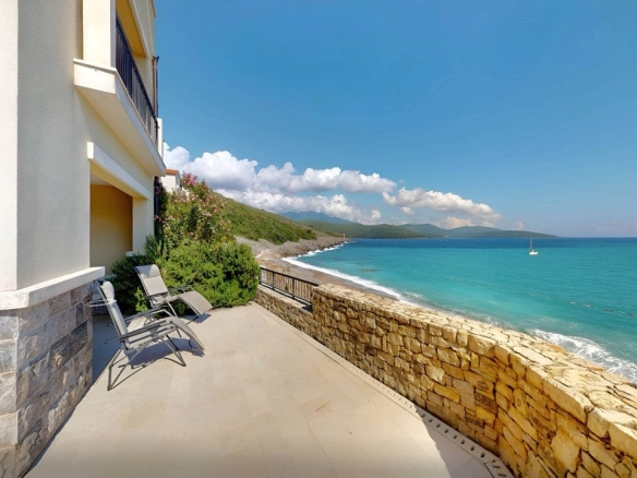 Dvosoban stan 109 m² – Radovići, Tivat — fotografija 2