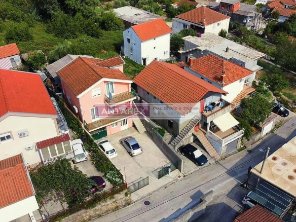 Trosoban stan 95 m² – Bijela, Herceg Novi — fotografija 12