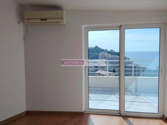 Trosoban stan 170 m² – Petrovac, Budva — fotografija 4
