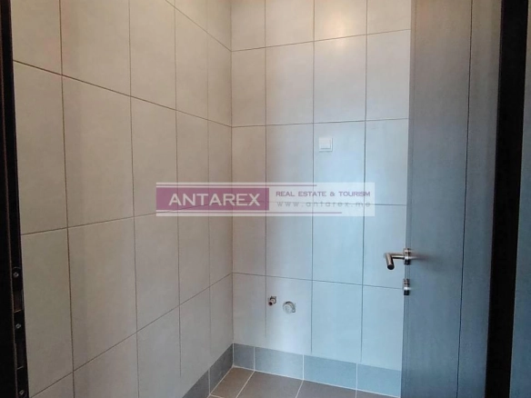 Trosoban stan 170 m² – Petrovac, Budva — fotografija 10