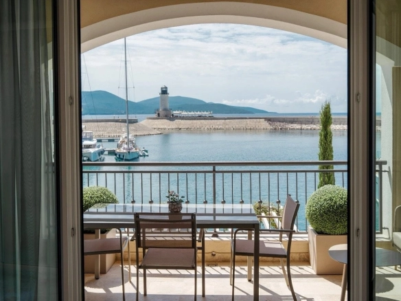 Garsonjera 46 m² – Radovići, Tivat — fotografija 3