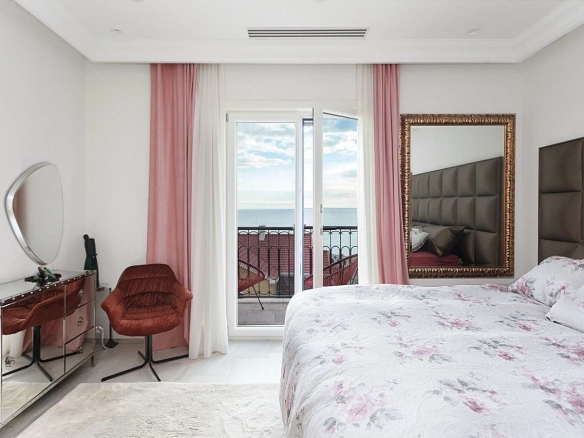 Dvosoban stan 130 m² – Radovići, Tivat — fotografija 12