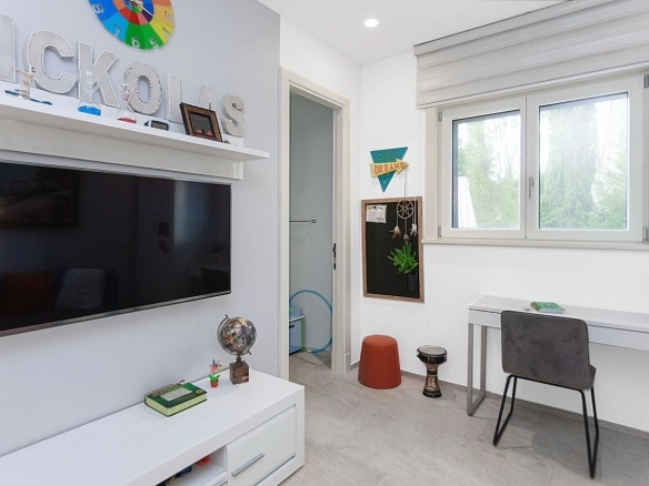 Dvosoban stan 130 m² – Radovići, Tivat — fotografija 17