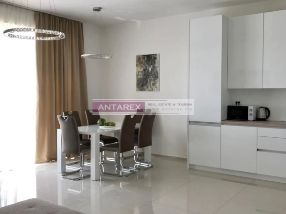 Dvosoban stan 88 m² – Bečići, Budva — fotografija 2