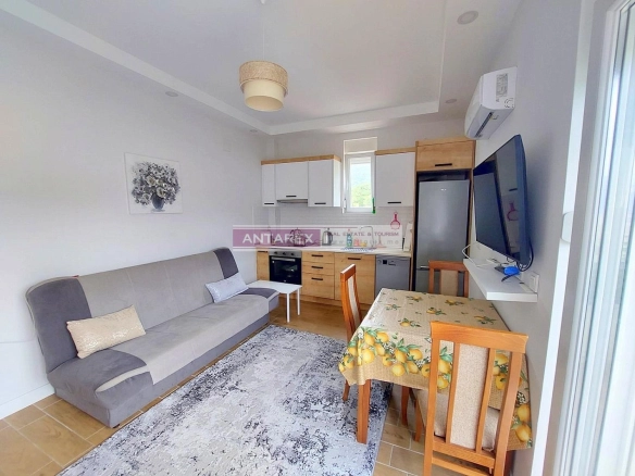 Izdavanje: Dvosoban stan 45 m² – Bijela, Herceg Novi — fotografija 3