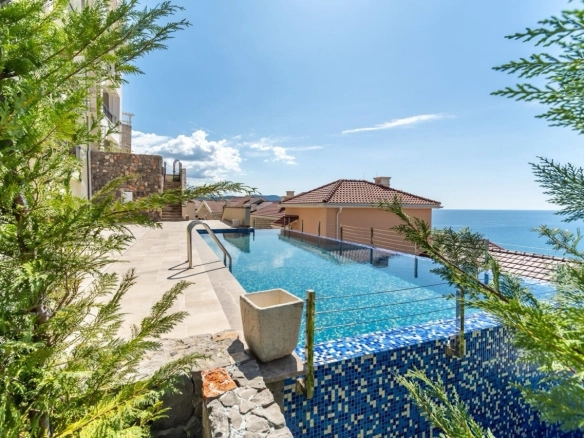 Dvosoban stan 105 m² – Radovići, Tivat — fotografija 17
