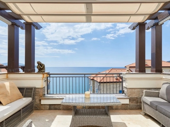 Dvosoban stan 106 m² – Radovići, Tivat — fotografija 2