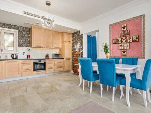 Dvosoban stan 106 m² – Radovići, Tivat — fotografija 8