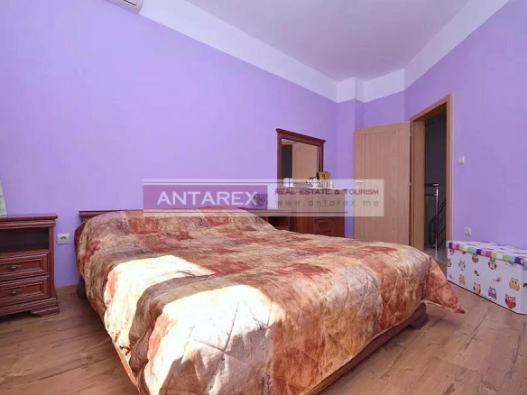 Trosoban stan 120 m² – Đenovići, Herceg Novi — fotografija 6
