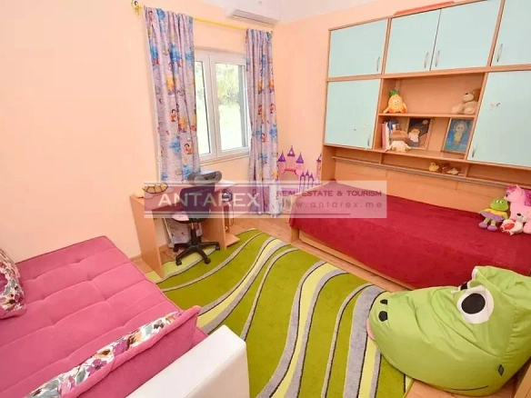 Trosoban stan 120 m² – Đenovići, Herceg Novi — fotografija 7