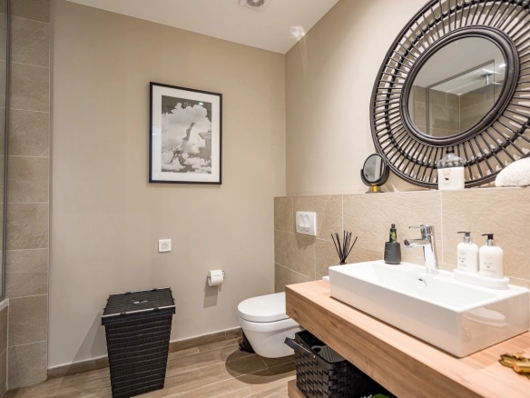 Dvosoban stan 84 m² – Radovići, Tivat — fotografija 10
