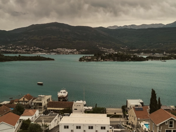 pogled na more
