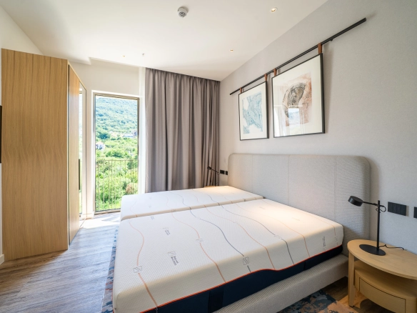 Dvosoban stan 91 m² – Tivat — fotografija 16