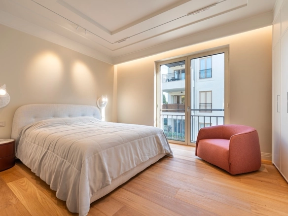 Trosoban stan 247 m² – Tivat — fotografija 12