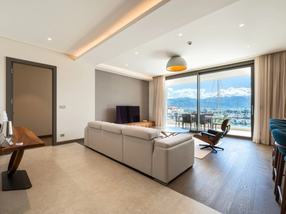Dvosoban stan 160 m² – Kumbor, Herceg Novi — fotografija 7