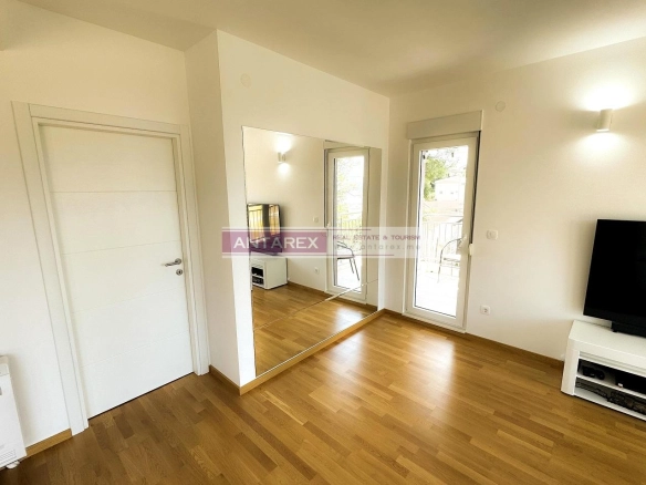 Dvosoban stan 72 m² – Mažina, Tivat — fotografija 3