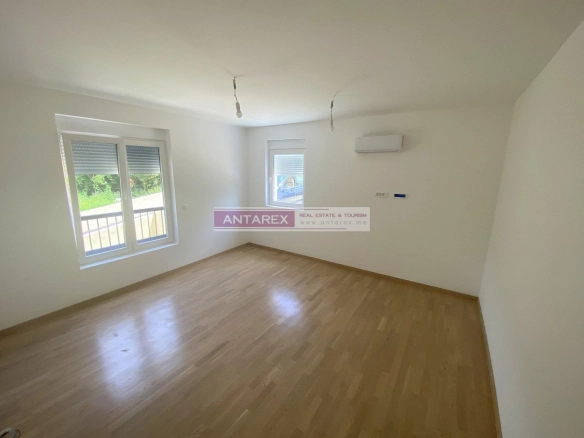 Dvosoban stan 85 m² – Igalo, Herceg Novi — fotografija 6