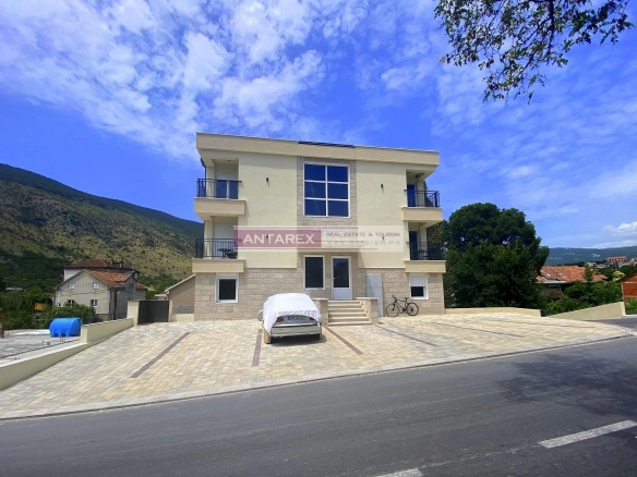 Dvosoban stan 85 m² – Igalo, Herceg Novi — fotografija 13