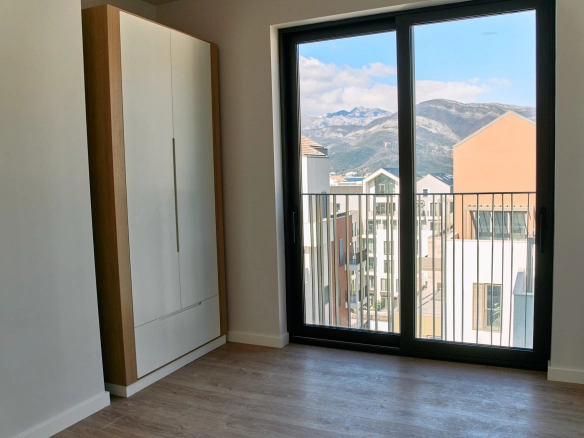 Dvosoban stan 102 m² – Tivat — fotografija 12