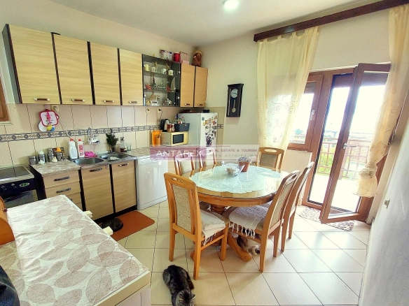 Kuća 244 m² – Bijela, Herceg Novi — fotografija 3