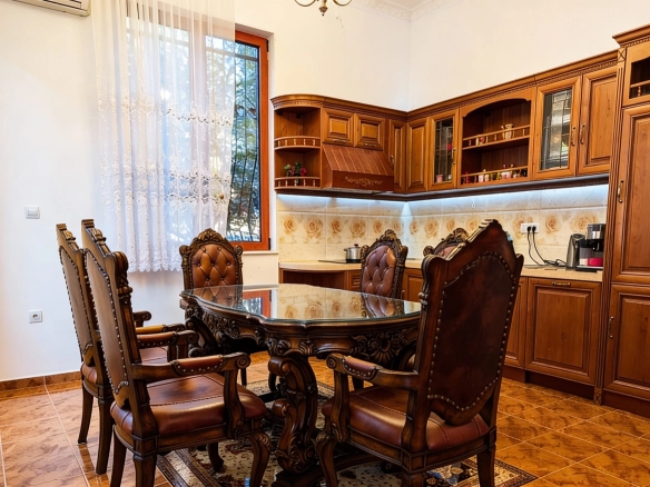 Četvorosoban stan 372 m² – Luštica — fotografija 6