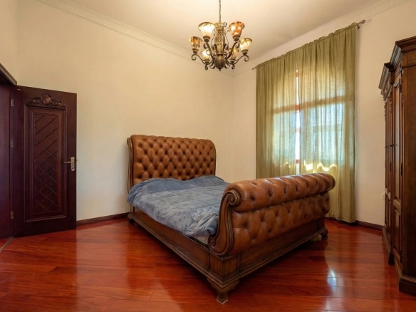 Četvorosoban stan 372 m² – Luštica — fotografija 11